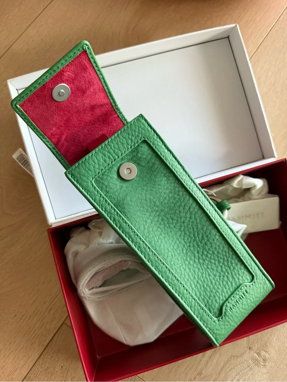 HAMMITT SUNNY SUNGLASS CARRIER